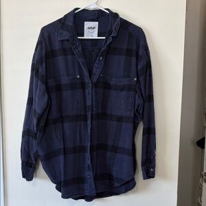 Aerie Women’s Blue and Black Plaid Shirt
